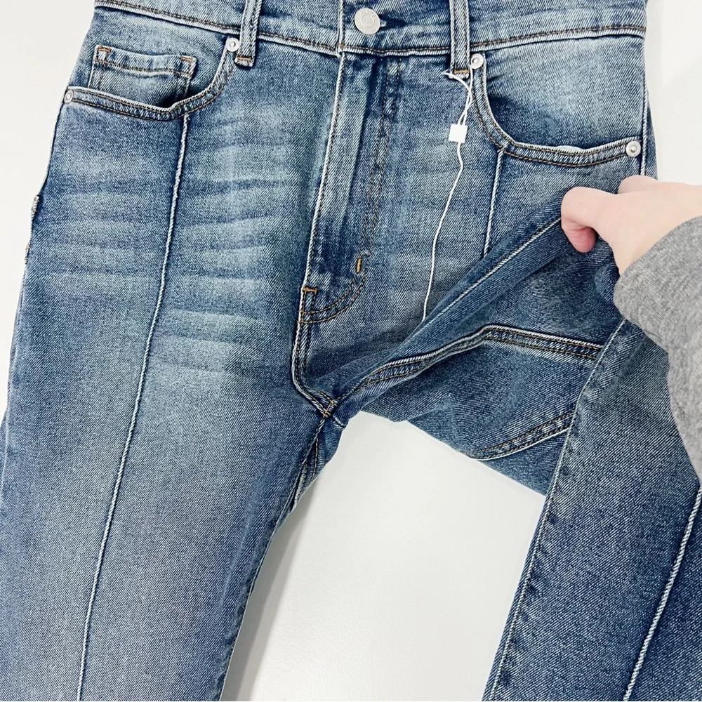 Revice Cali Denim Star Venus Crops Jeans Lightyear Wash NWOT Size 28